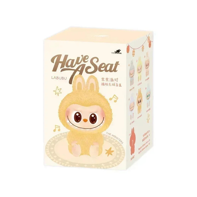 Boneco Labubu Macaron Sentado