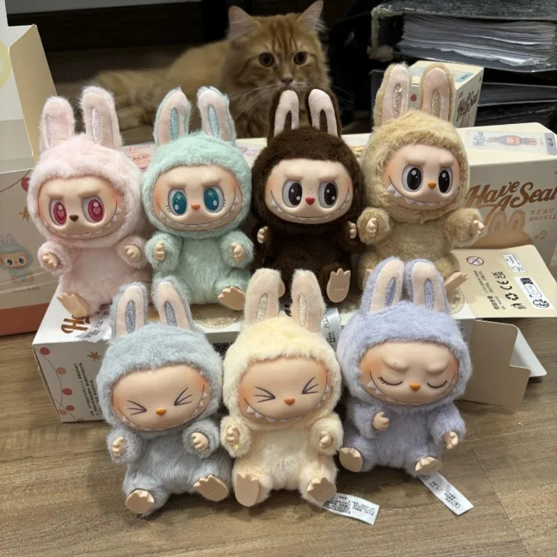Boneco Labubu  Macaron Sentado